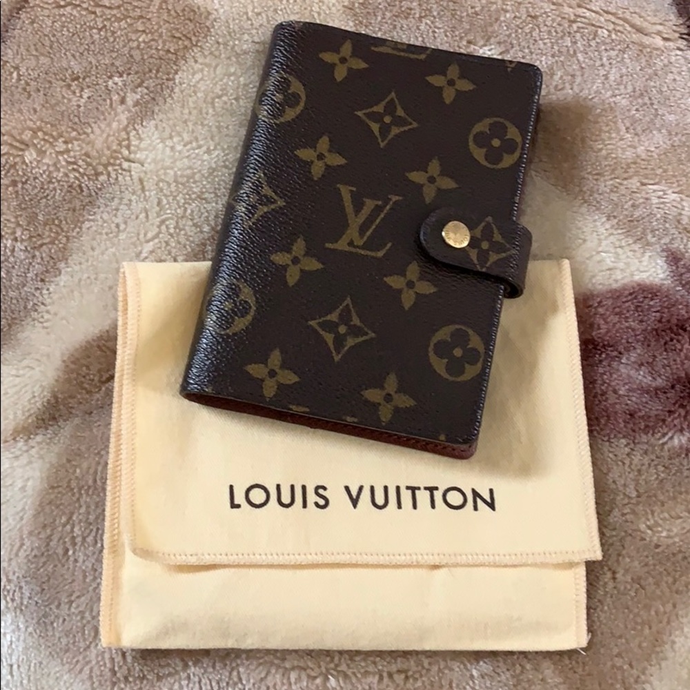 Louis Vuitton Agenda PM